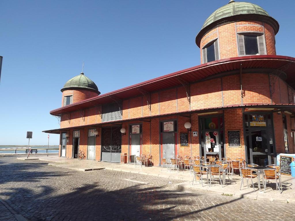 Entrecubos Guesthouse Olhao Exterior photo