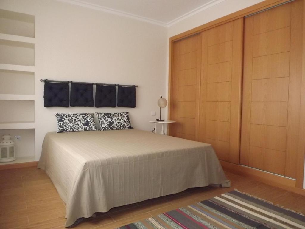 Entrecubos Guesthouse Olhao Room photo