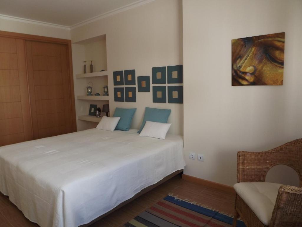 Entrecubos Guesthouse Olhao Room photo